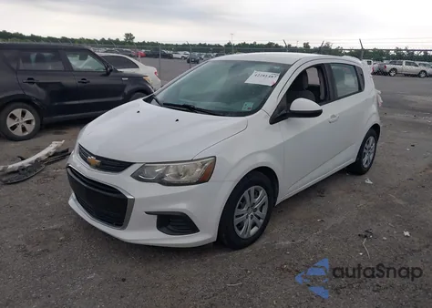 2017 Chevrolet Sonic Lt Auto z USA, uszkodzony, nr VIN 1G1JG6SH0H4167011